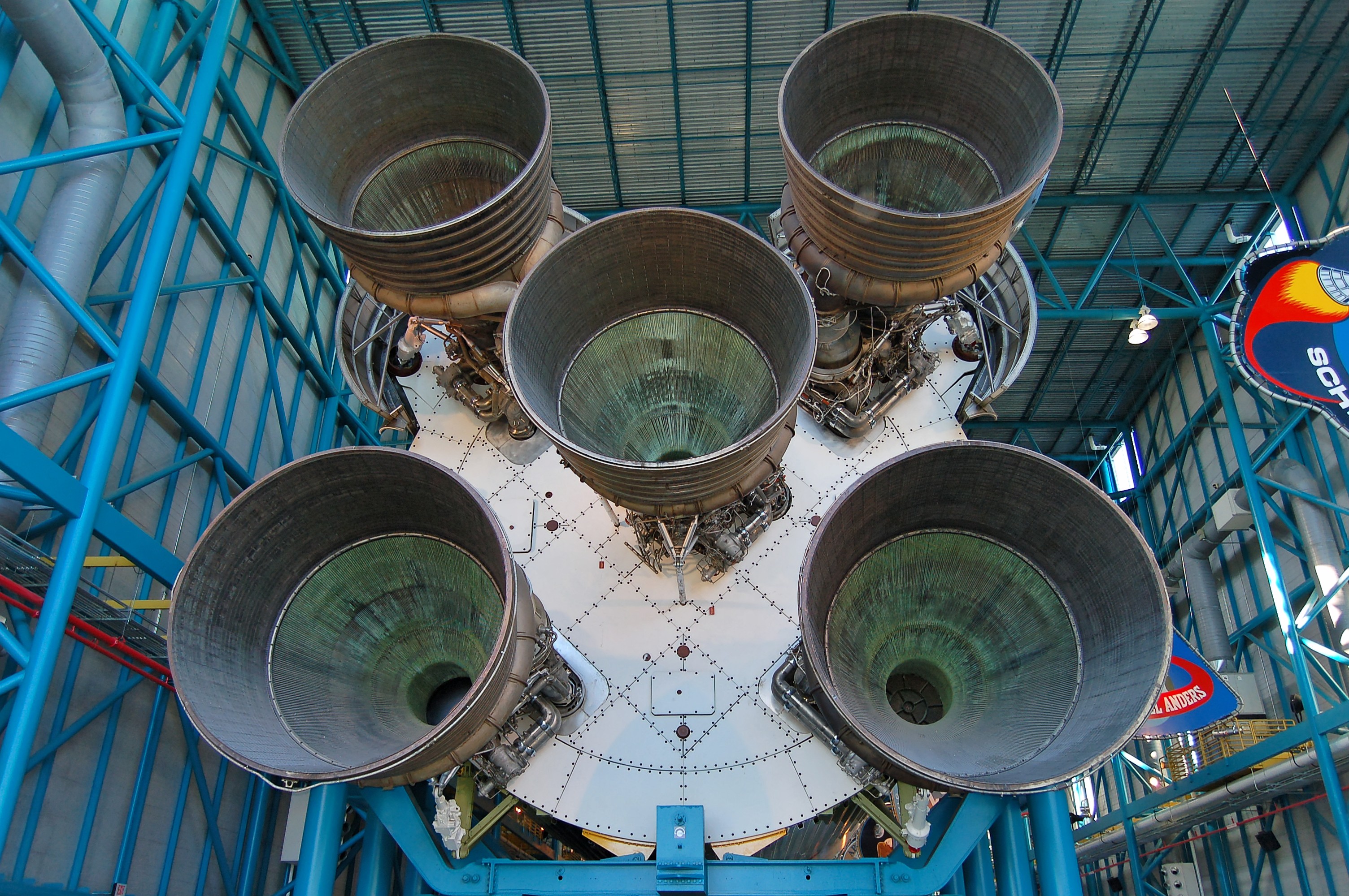 saturn_v_rocket_booster