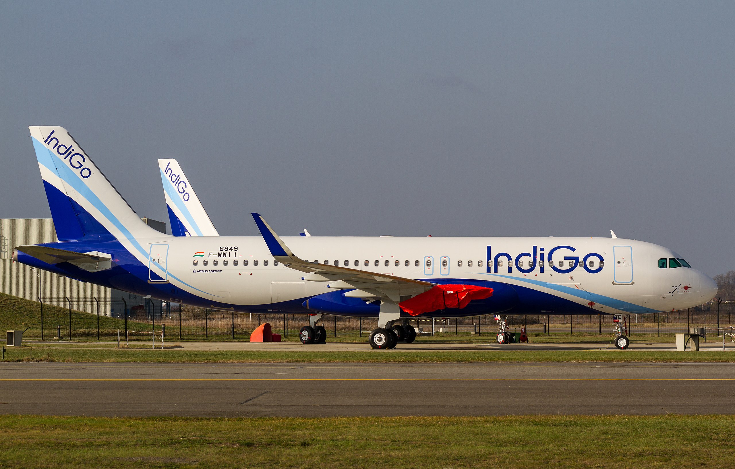 2560px-IGO_A320neo_F-WWII!6849_22dec15_LFBO.jpg